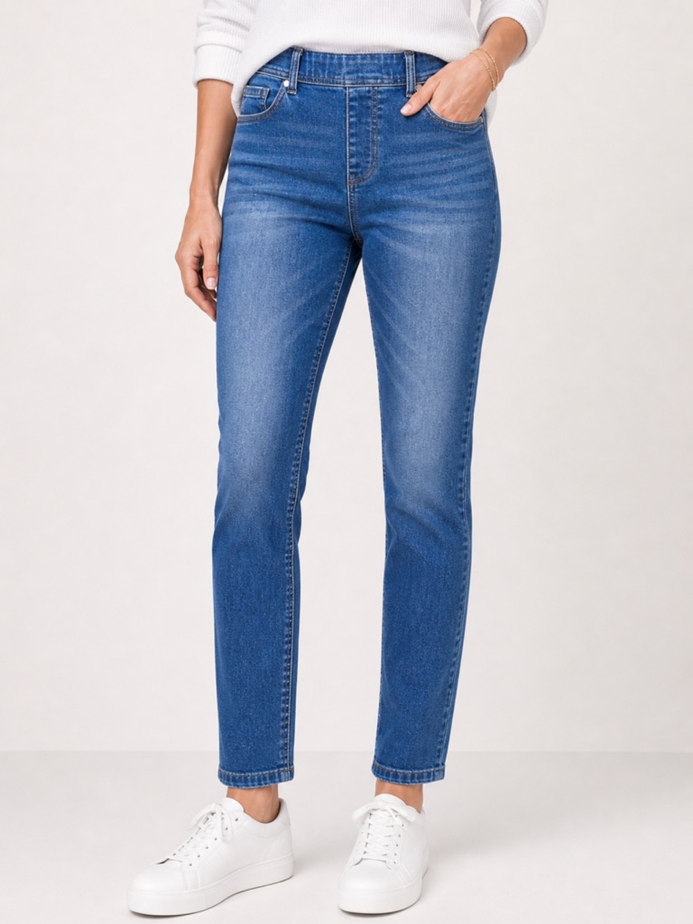 DG2 DIANE GILMAN Signature Stretch Pull-On Straight Leg Jeans Small